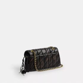 Tabby-Schultertasche 26 aus „Loved“-Leder mit Steppung