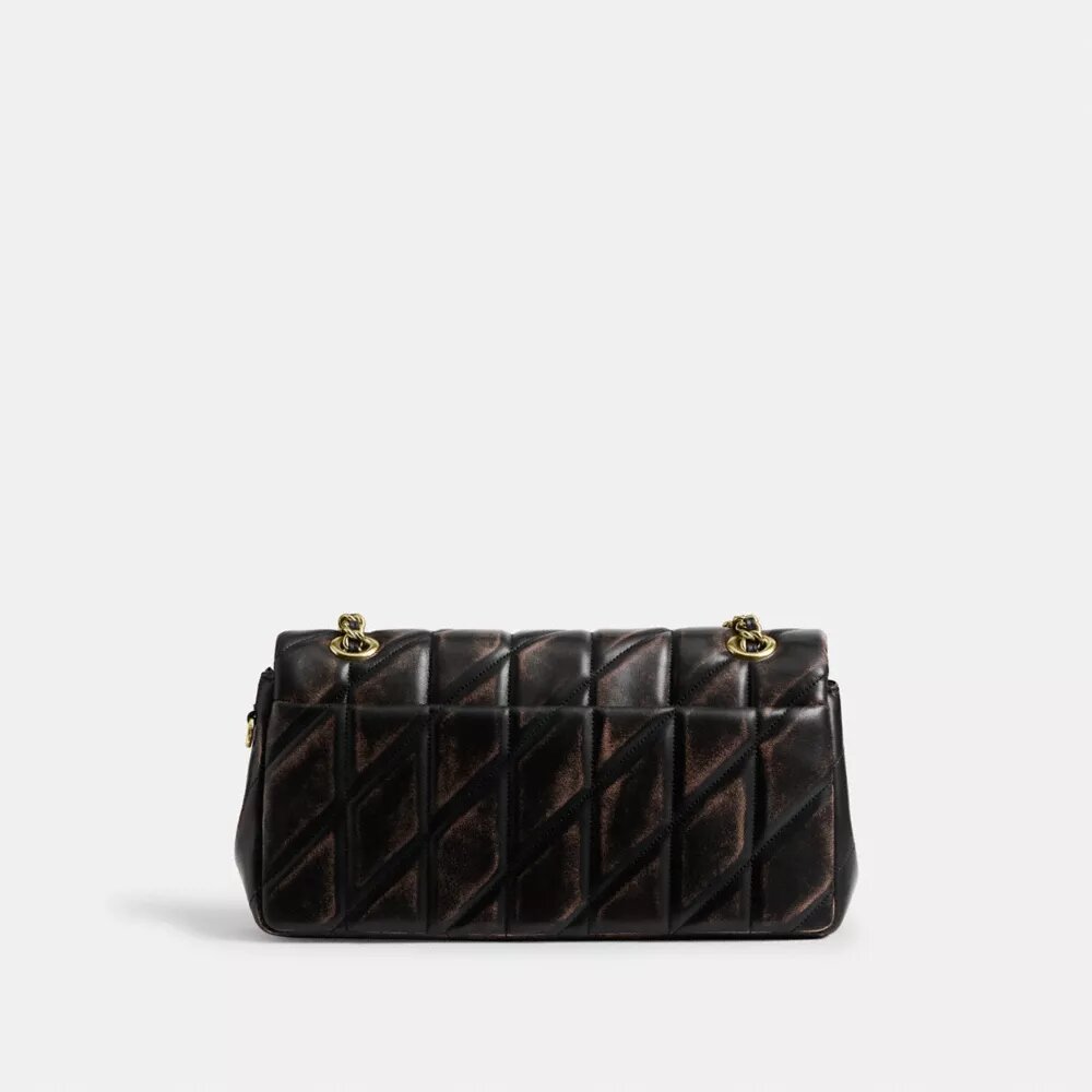 Tabby-Schultertasche 26 aus „Loved“-Leder mit Steppung