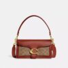 Tabby-Schultertasche 26 aus Signature Canvas