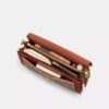 Tabby-Schultertasche 26 aus Signature Canvas
