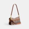 Tabby-Schultertasche 26 in Crystal Signature Jacquard