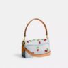 Tabby-Schultertasche 26 mit Kirschstickerei