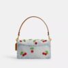 Tabby-Schultertasche 26 mit Kirschstickerei