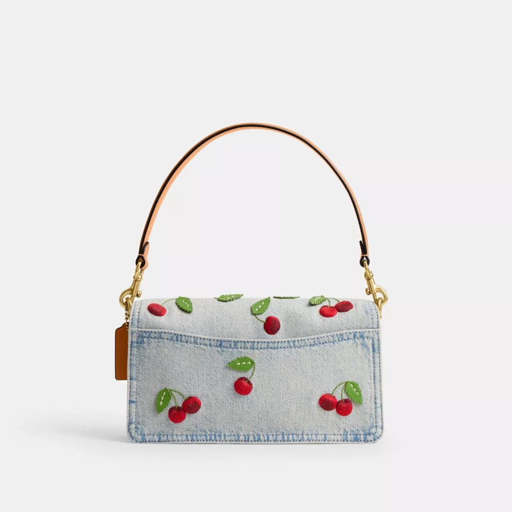 Tabby-Schultertasche 26 mit Kirschstickerei
