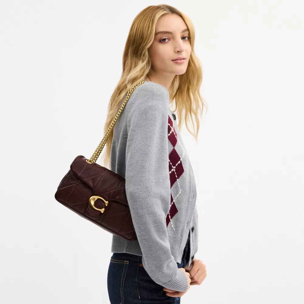 Tabby-Schultertasche 26 mit Steppung