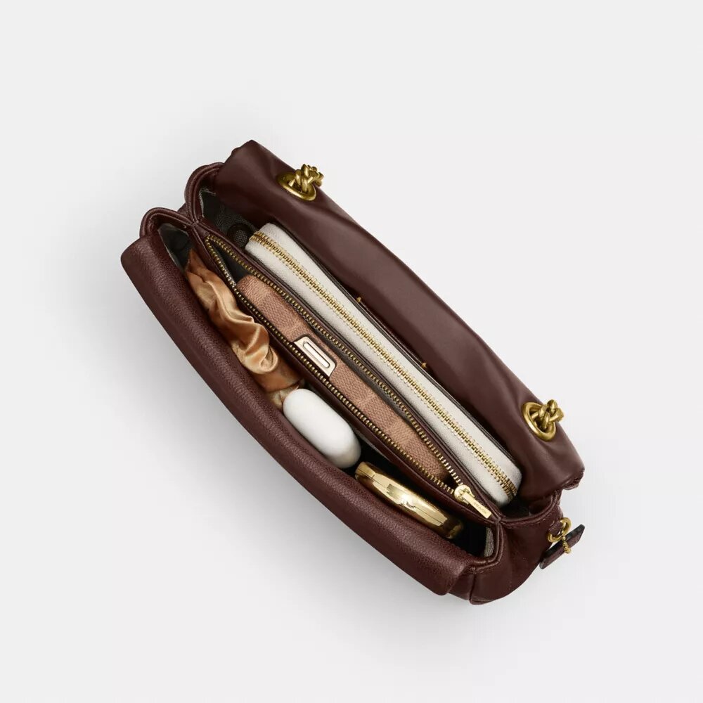 Tabby-Schultertasche 26 mit Steppung
