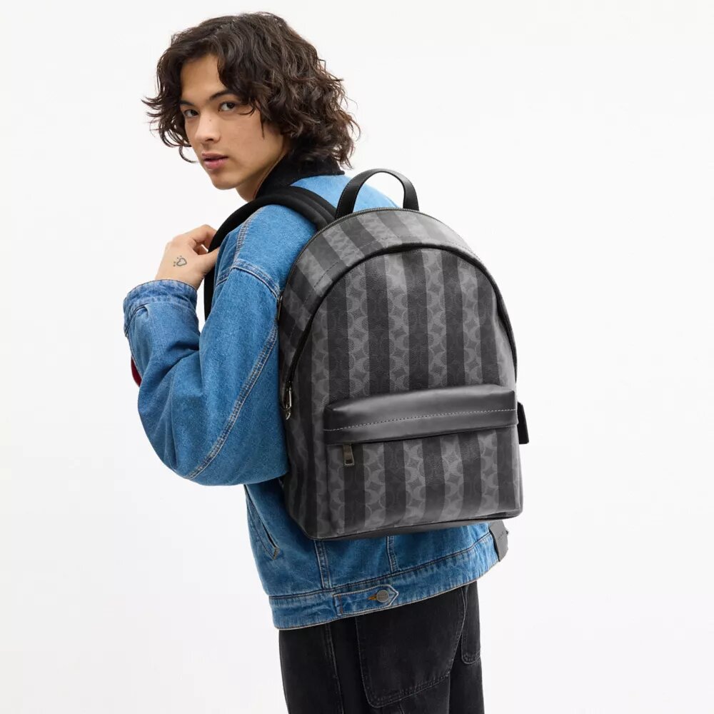 Taylor-Rucksack aus Signature Canvas mit Streifen