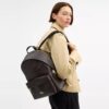 Taylor Small Rucksack aus Signature Canvas