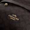 Taylor Small Rucksack aus Signature Canvas
