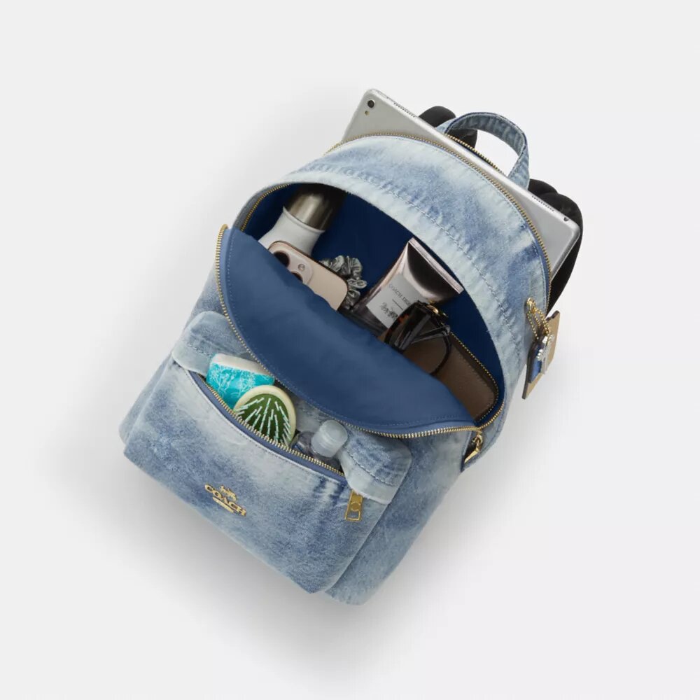 Taylor Small Rucksack in Loved Denim