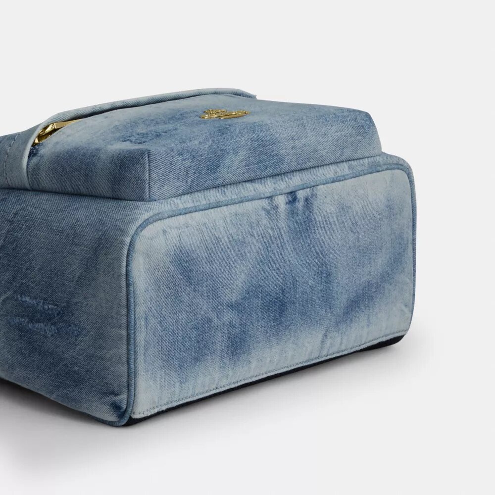 Taylor Small Rucksack in Loved Denim