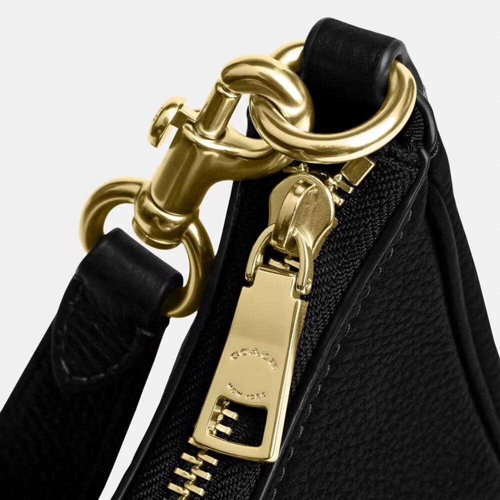 Teri Hobo-Tasche