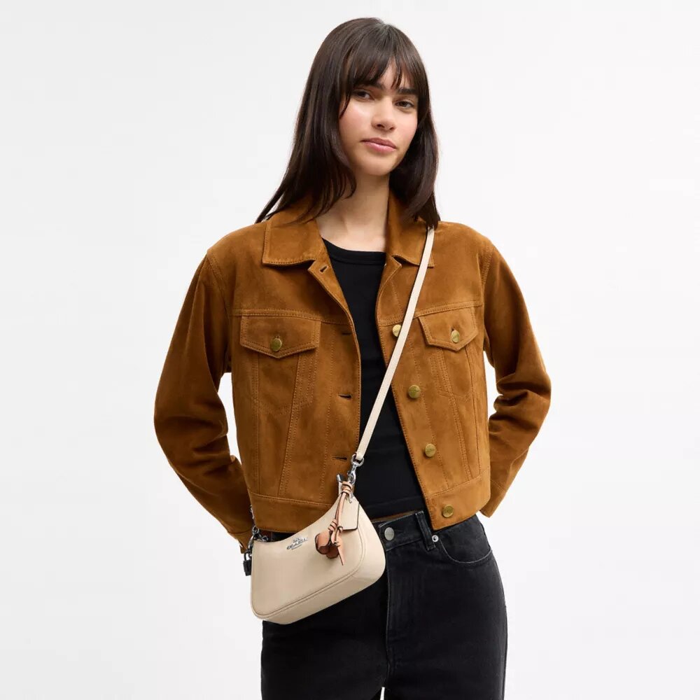 Teri Mini-Umhängetasche mit Anhängern