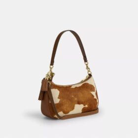 Teri-Schultertasche aus Haarkalbsleder mit Kuhmuster