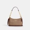 Teri-Schultertasche aus Signature Canvas