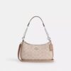 Teri-Schultertasche aus Signature Canvas