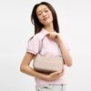 Teri-Schultertasche aus Signature Canvas