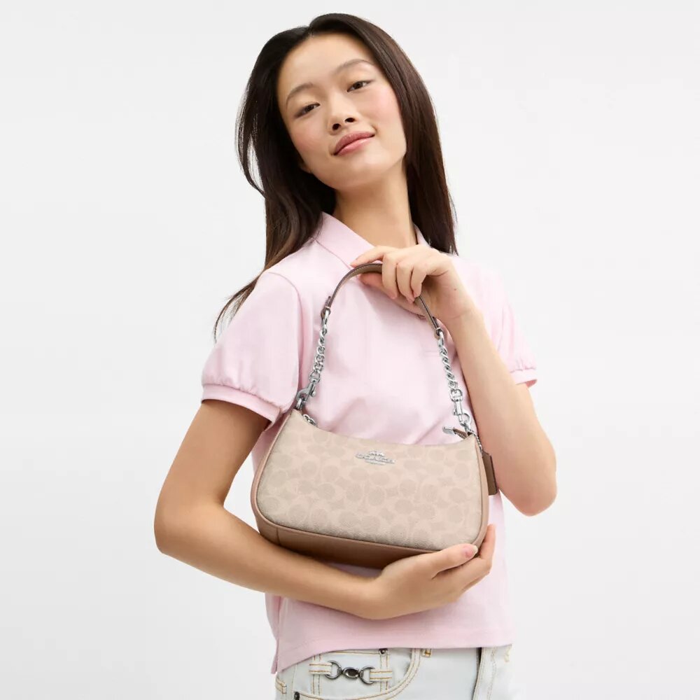 Teri-Schultertasche aus Signature Canvas