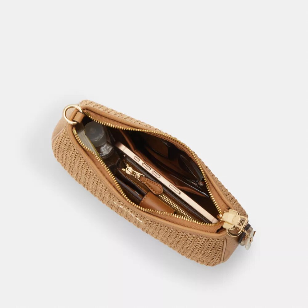 Teri-Schultertasche mit Anhänger