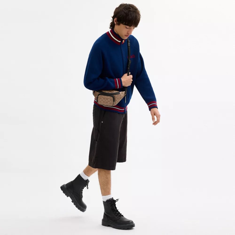 Travis Gürteltasche 30 aus Signature Canvas