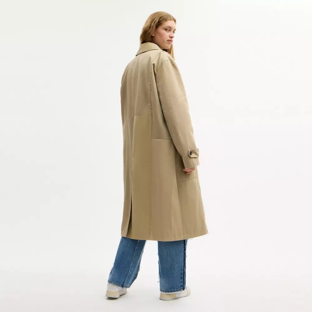 Trenchcoat aus wiederverwerteter Baumwolle