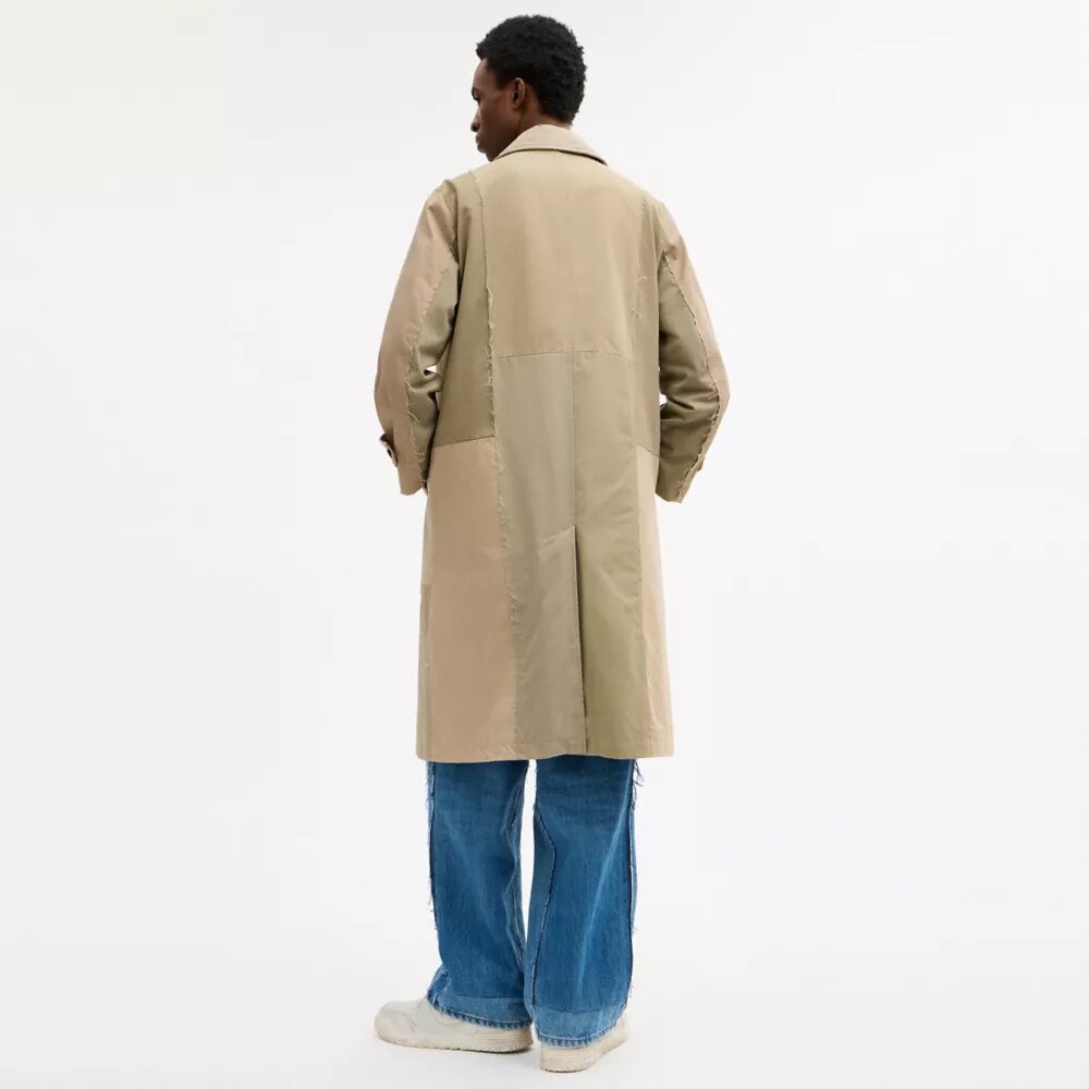 Trenchcoat aus wiederverwerteter Baumwolle