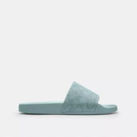 Udele Sport-Pantoletten aus unserem charakteristischen Signature Canvas