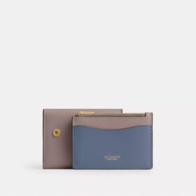 Unverzichtbare Geldbörse im Colorblock-Design