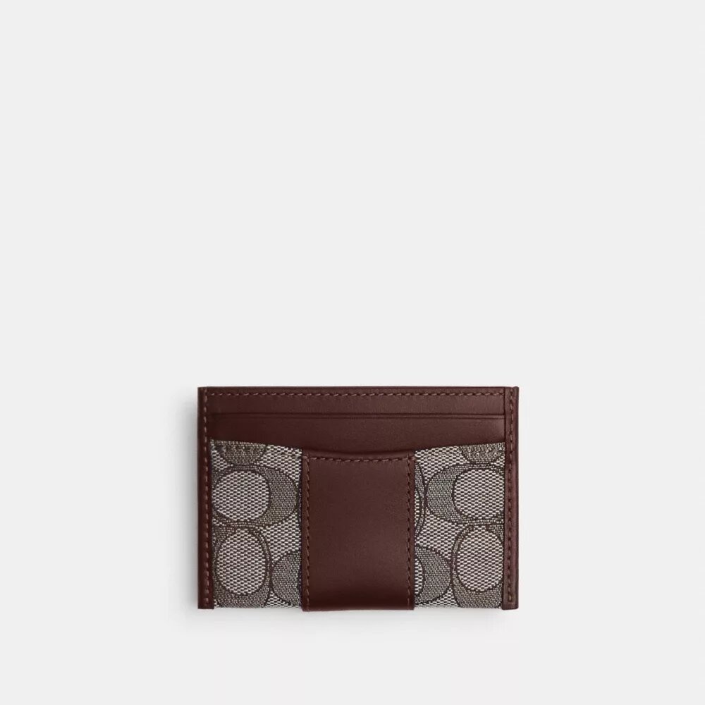 Unverzichtbares Kartenetui aus unserem charakteristischen Jacquard