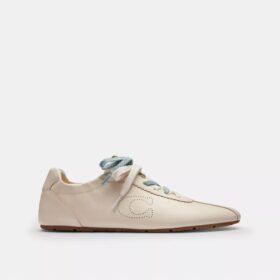 Weiche Sneaker