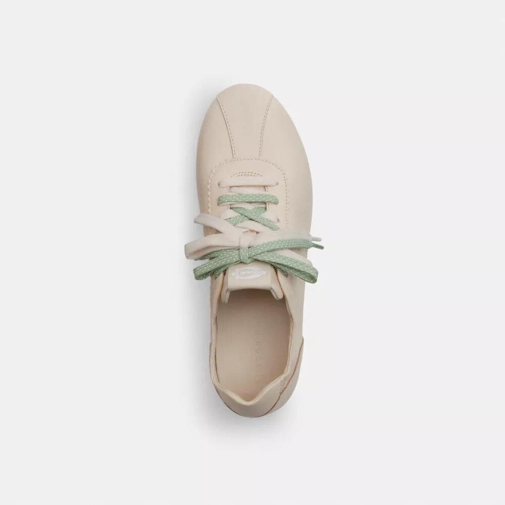 Weiche Sneaker