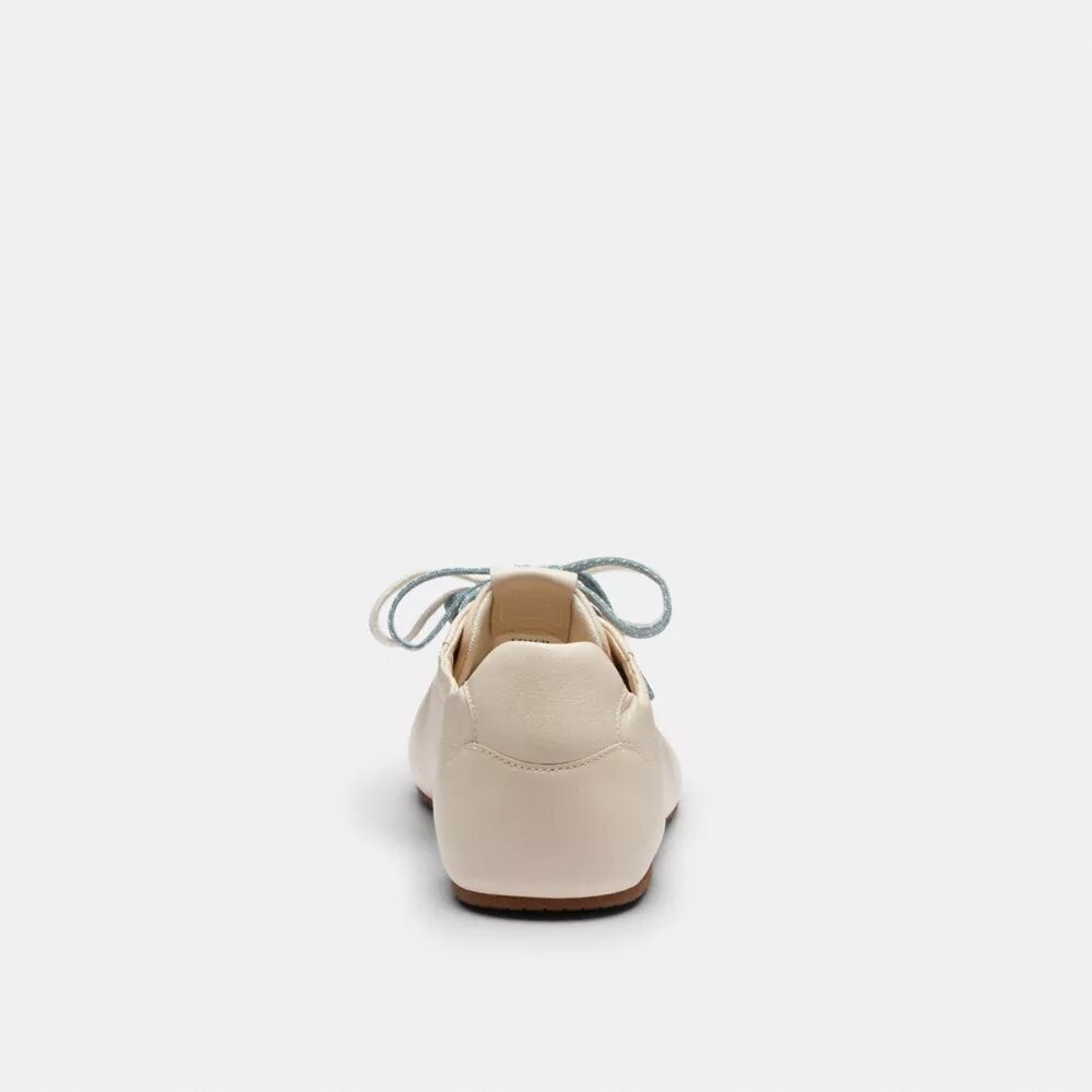 Weiche Sneaker