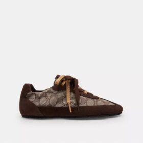 Weiche Sneaker aus unserem charakteristischen Jacquard