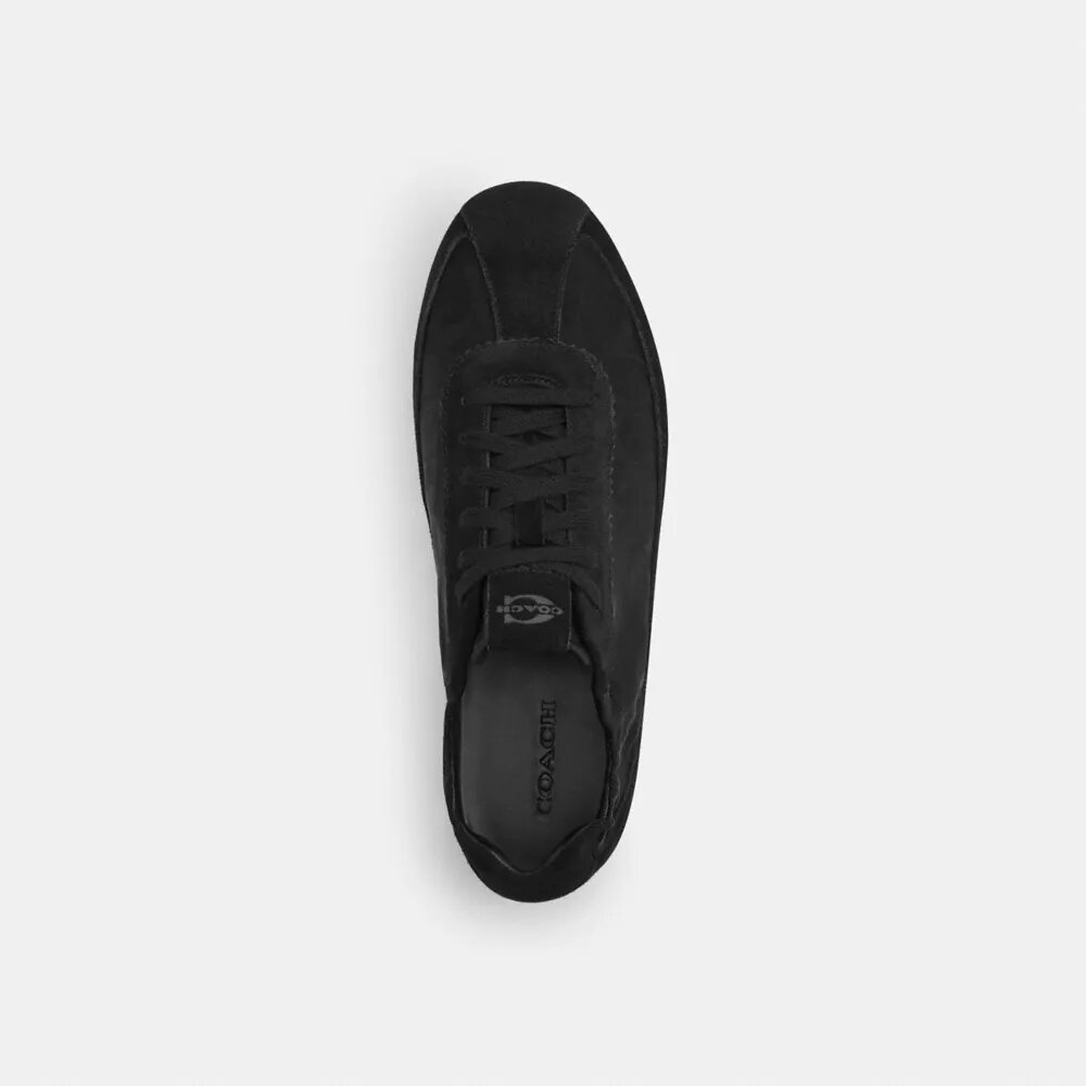 Weicher Sneaker aus charakteristischem Nylon