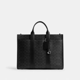 Wesley-Shopper aus Signature Canvas