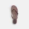 Zehentrenner mit Schleife in Signature-Jacquard